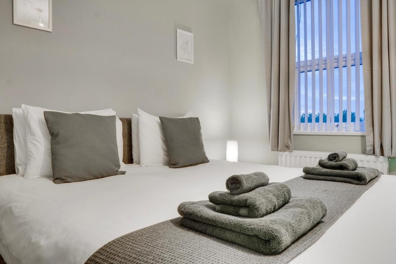 Birkenhead - 2 Bedroom House Luaran gambar